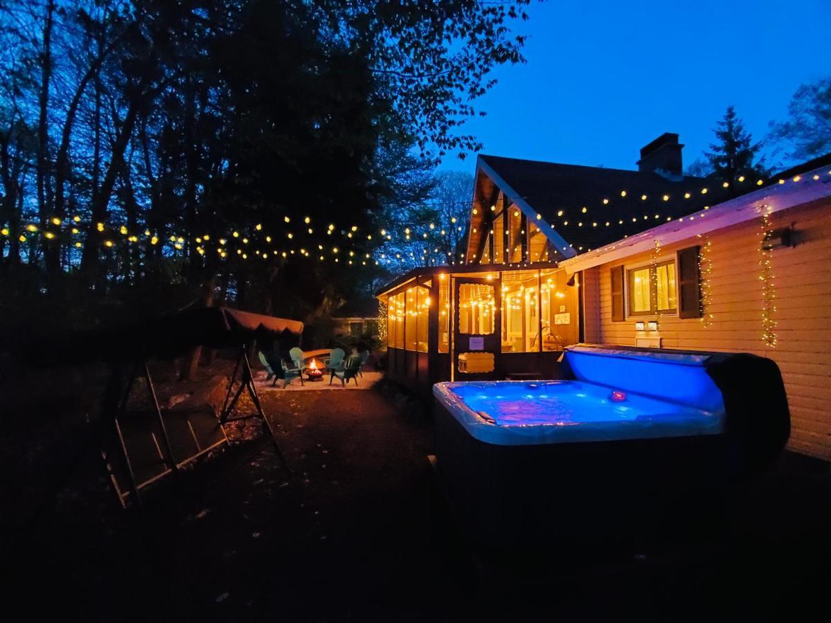 Walk To Pool & Beach - Spacious Gateway, Hot Tub, Game Room Pocono Country Place Eksteriør billede