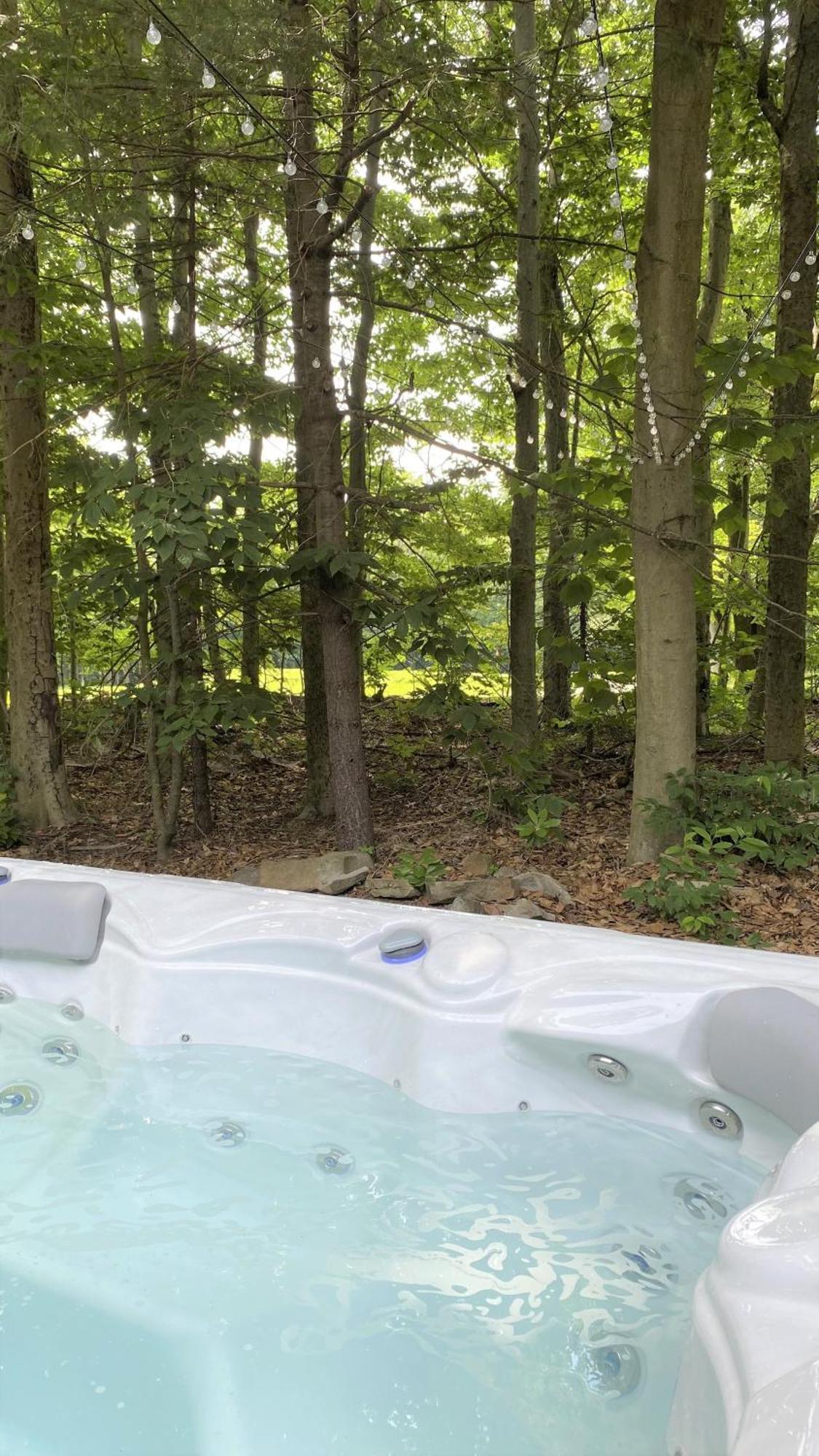 Walk To Pool & Beach - Spacious Gateway, Hot Tub, Game Room Pocono Country Place Eksteriør billede